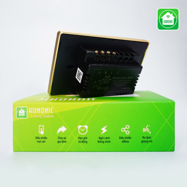 mat-sau-cong-tac-thong-minh-hunonic-luxury-1-nut-den-600x600
